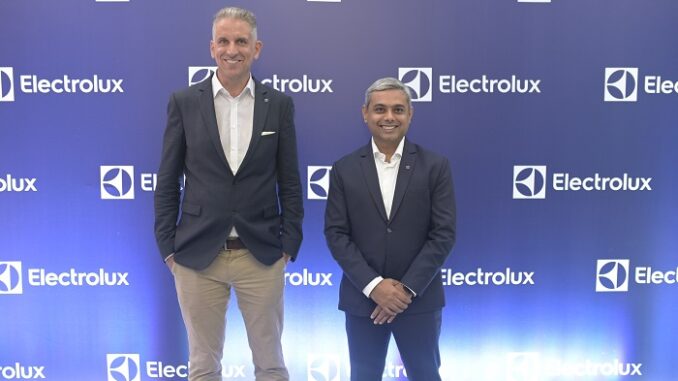 From left to right Frank Grueb, Vice President APAC & MEA and Sudhir Patel, Commercial Director Electrolux India