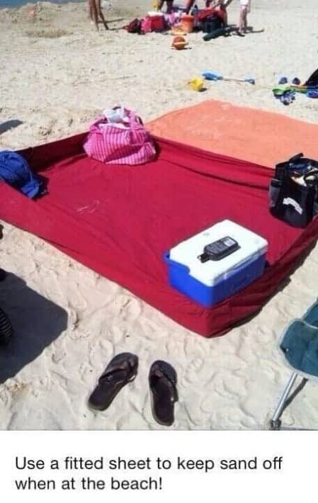 A fitted sheet on the beach